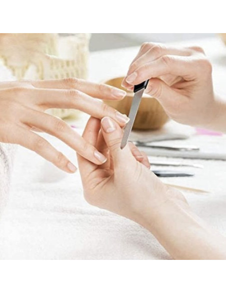 CONJUNTO MANICURE E PEDICURE 31 PEÇAS